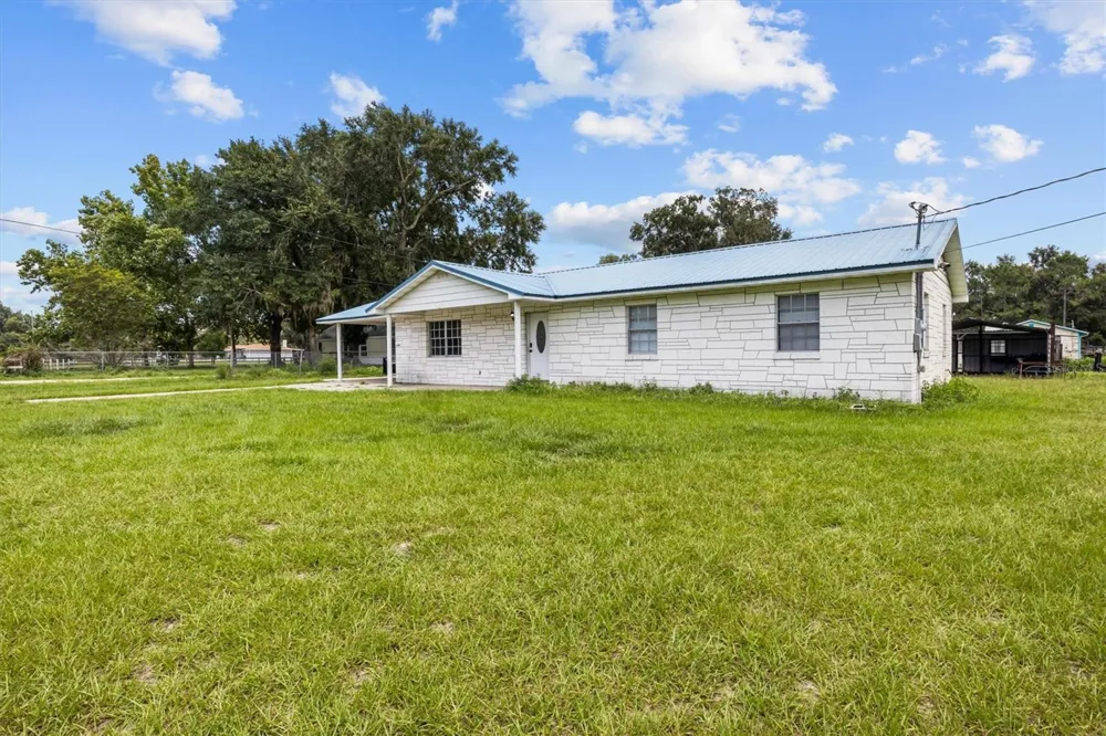 9545 STATE ROAD 33 Polk City, FL 33868
