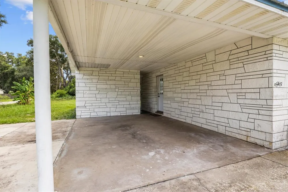 9545 STATE ROAD 33 Polk City, FL 33868