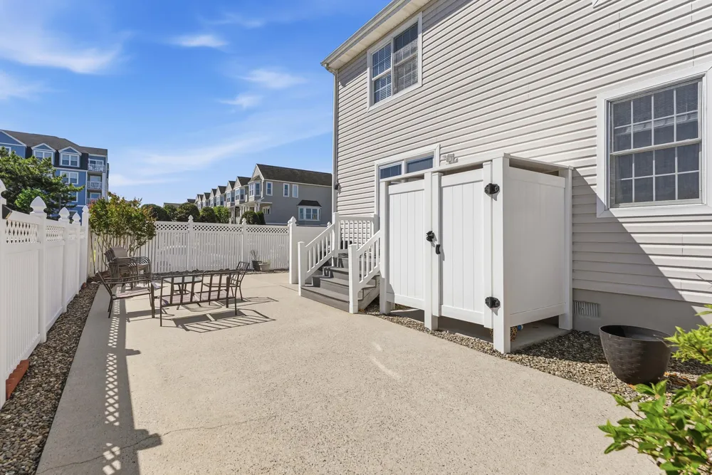 231 E North Station Lower Township, NJ 08260