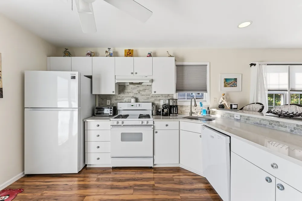 231 E North Station Lower Township, NJ 08260