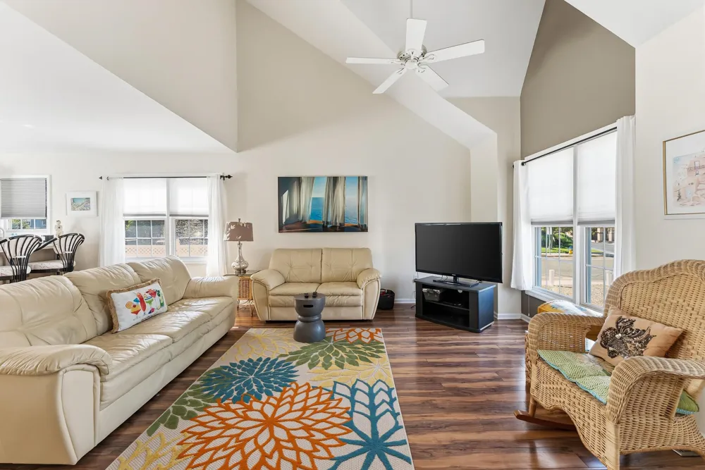 231 E North Station Lower Township, NJ 08260