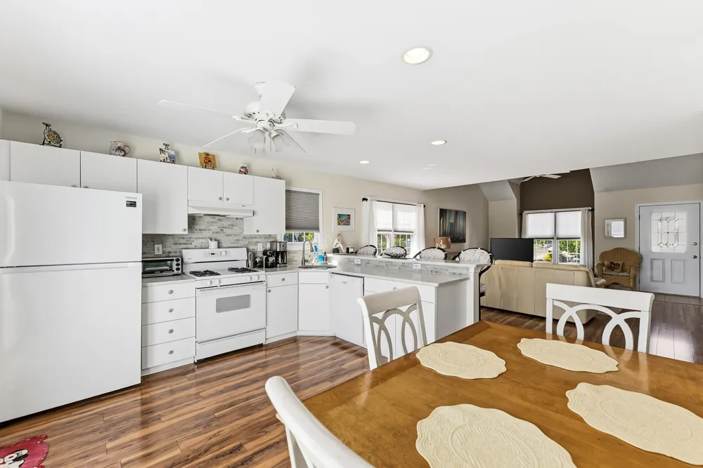 231 E North Station Lower Township, NJ 08260