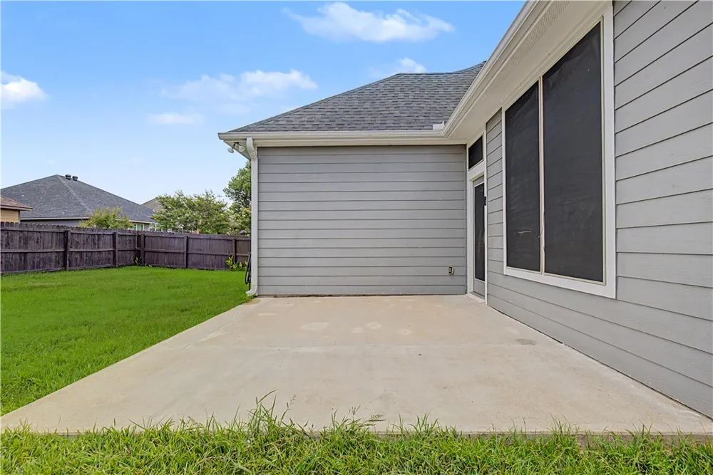 2134 Markley Drive Bryan, TX 77807