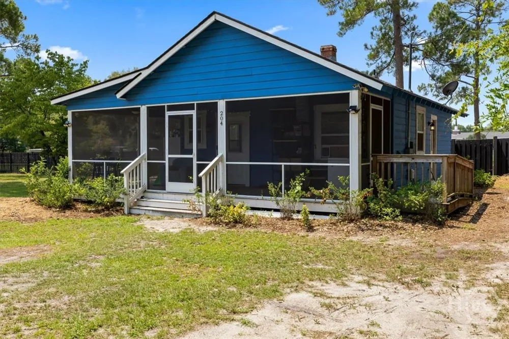 204 Ash Street Springfield, GA 31329