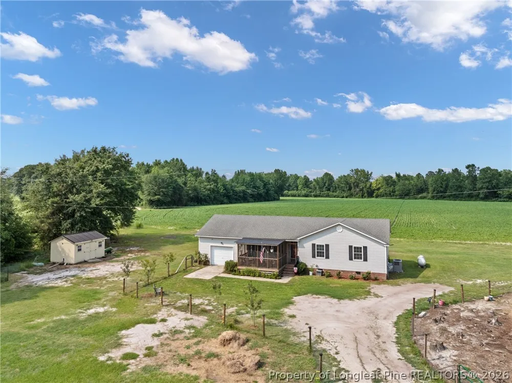 1435 Old Mintz Highway Roseboro, NC 28382
