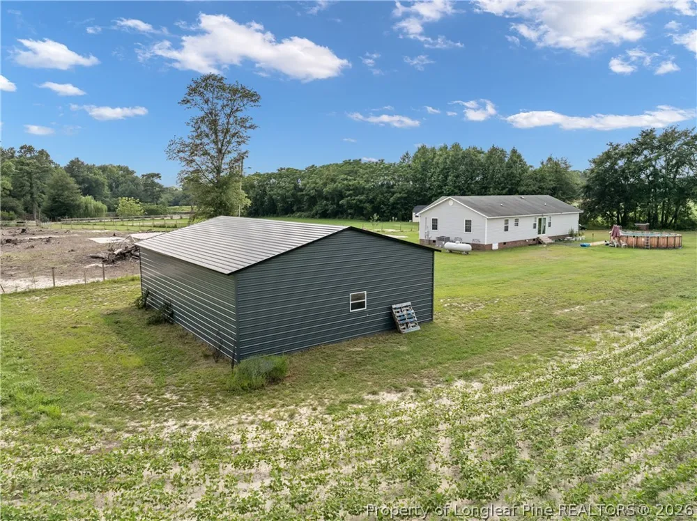 1435 Old Mintz Highway Roseboro, NC 28382