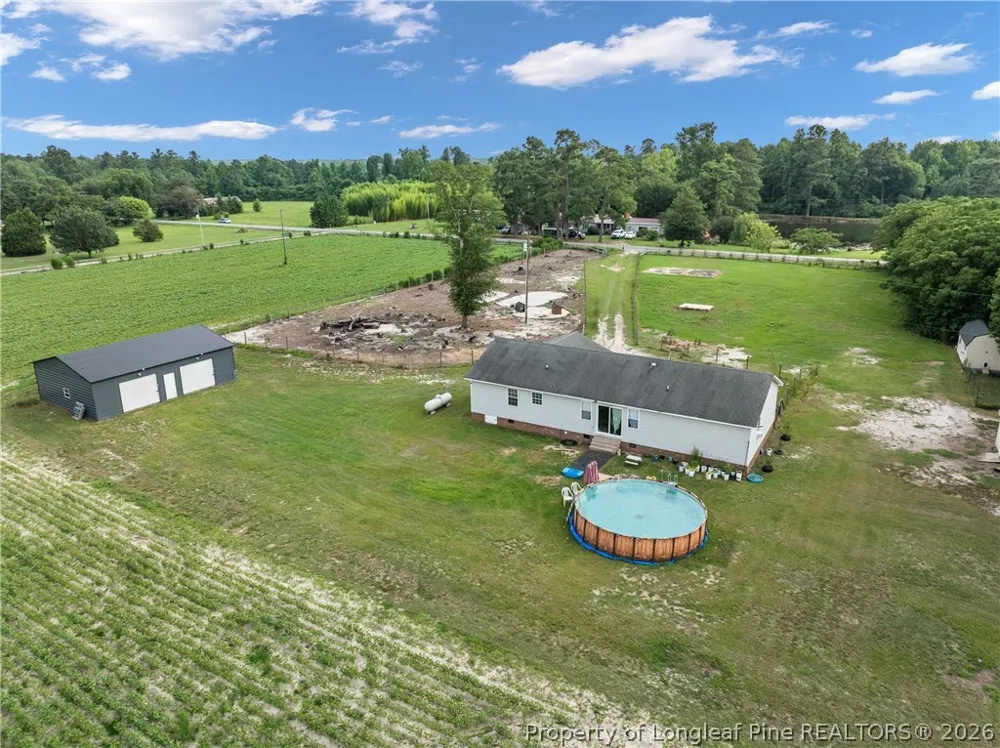 1435 Old Mintz Highway Roseboro, NC 28382