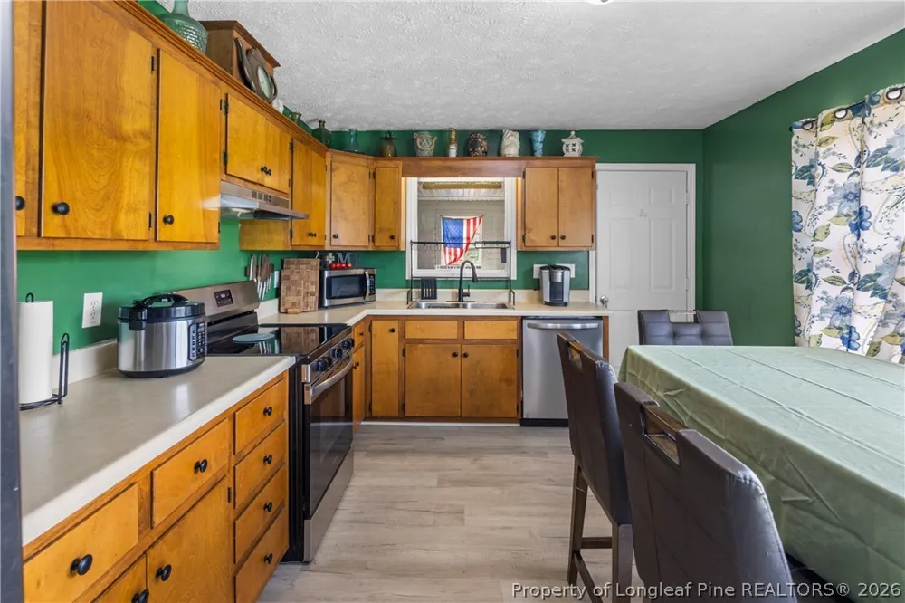 1435 Old Mintz Highway Roseboro, NC 28382