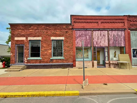 154 W Main Street
