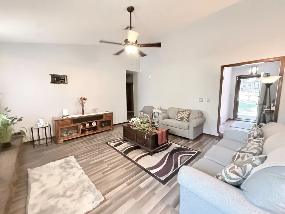 511 Dawn Lane Sapulpa, OK 74066