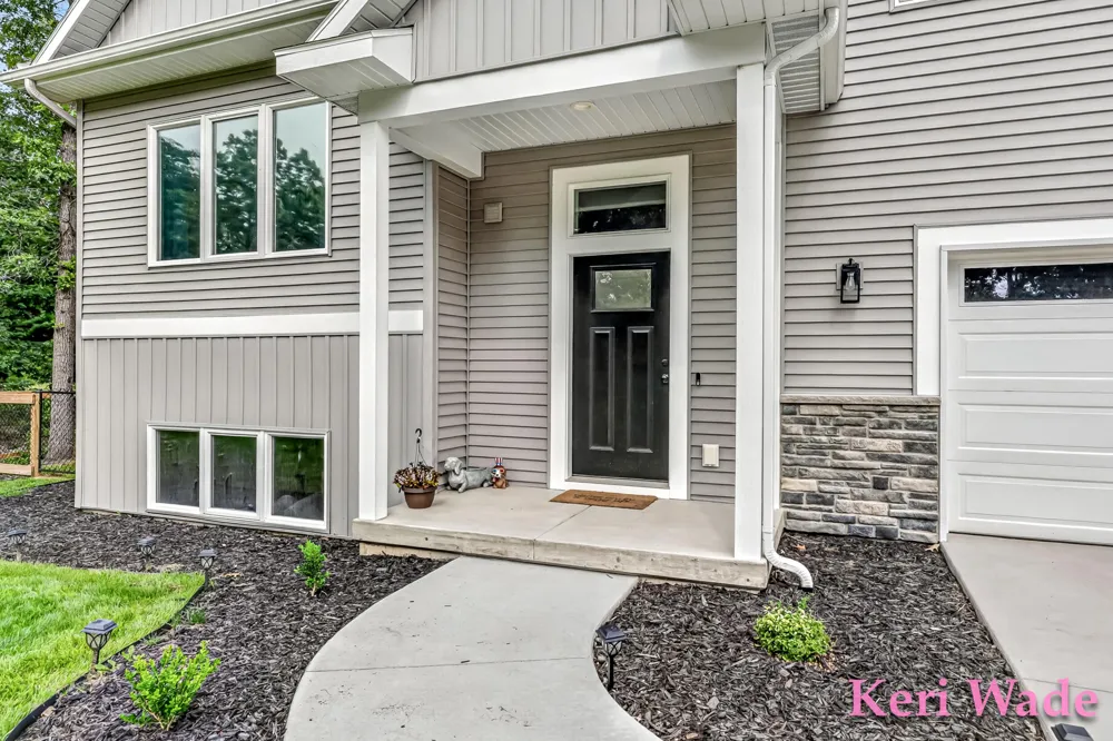 370 Chopin Drive Muskegon Charter Township, MI 49442