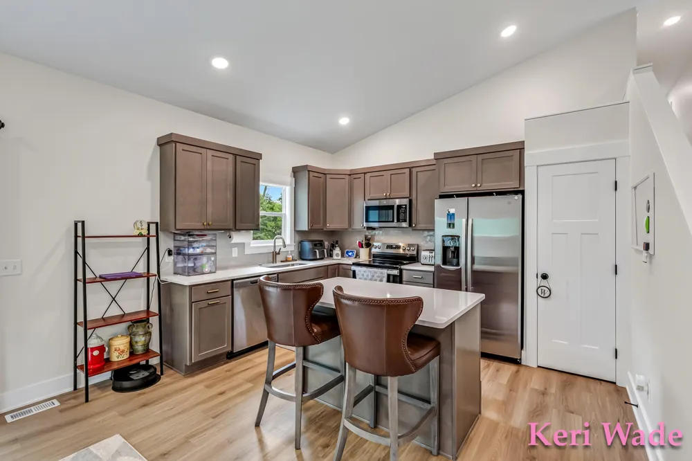 370 Chopin Drive Muskegon Charter Township, MI 49442
