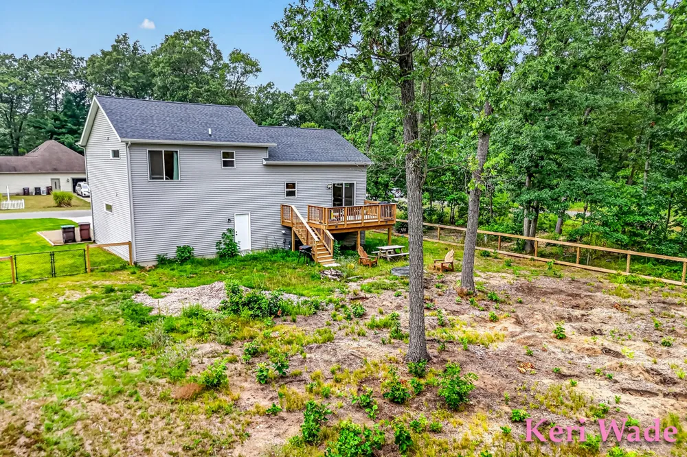 370 Chopin Drive Muskegon Charter Township, MI 49442