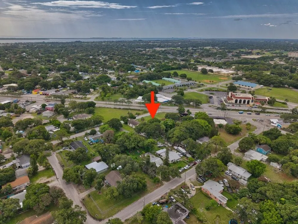 711 S 21ST STREET Fort Pierce, FL 34950