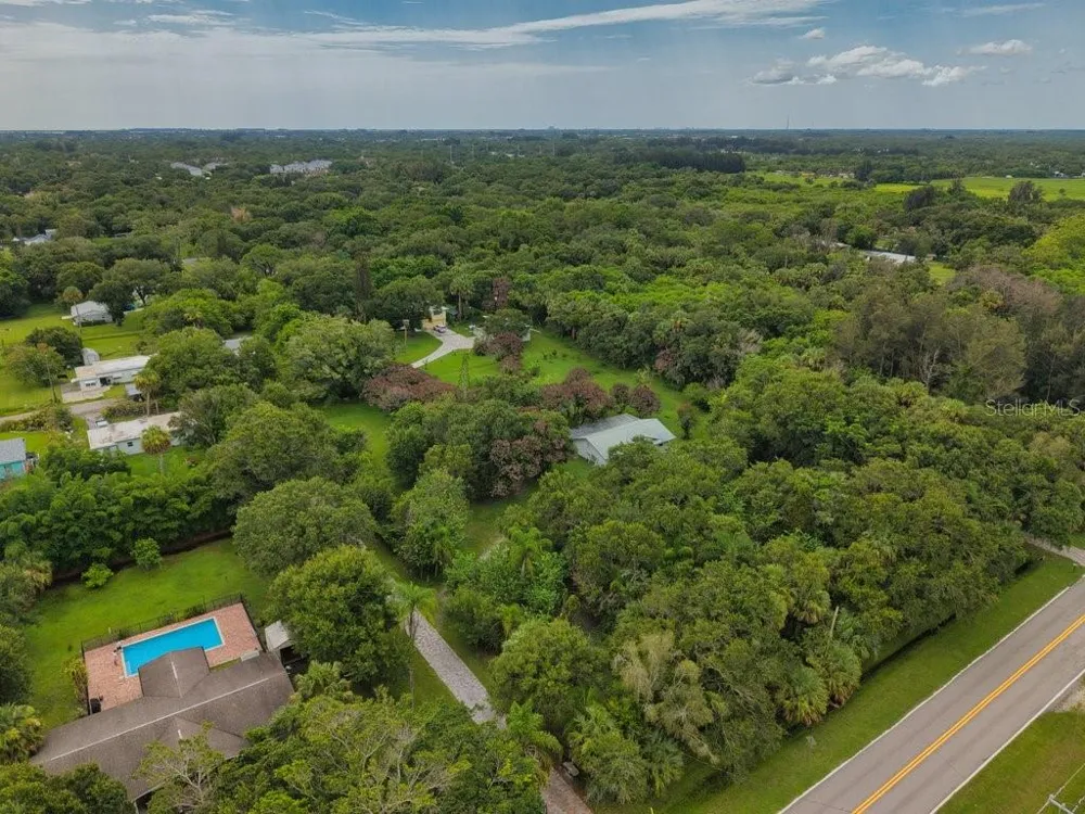 711 S 21ST STREET Fort Pierce, FL 34950