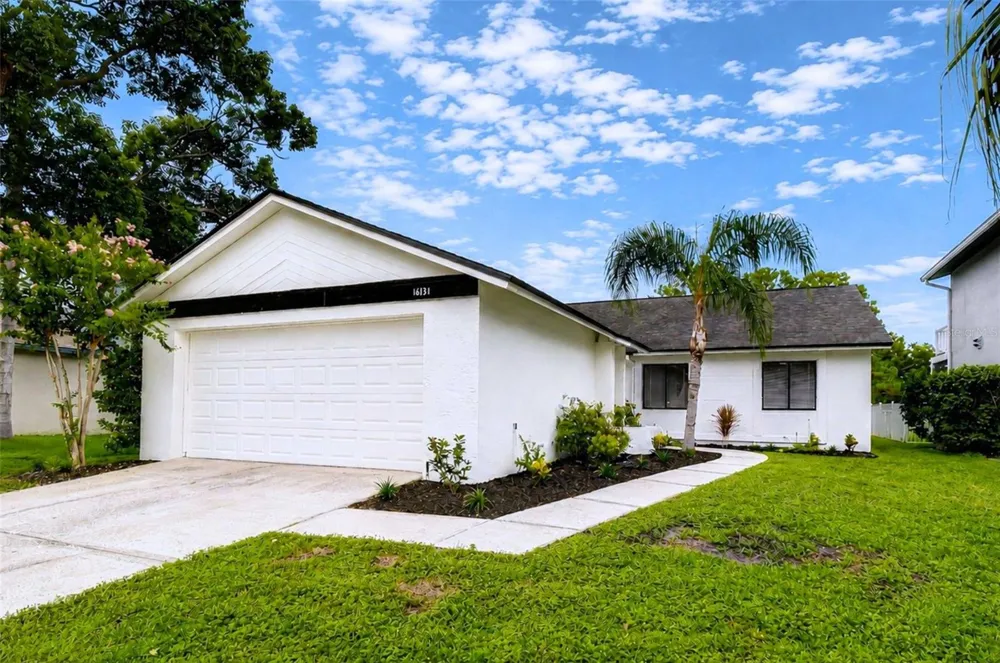 16131 GARDENDALE DRIVE Tampa, FL 33624