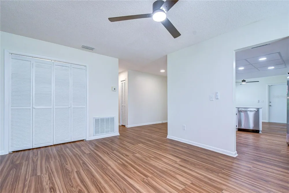 16131 GARDENDALE DRIVE Tampa, FL 33624
