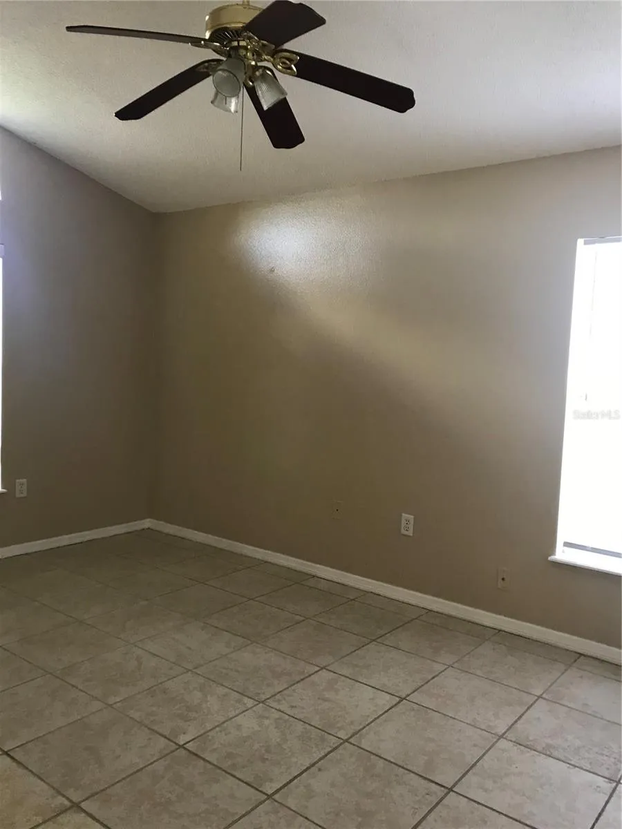 3230 WINDMILL POINT BOULEVARD Kissimmee, FL 34746