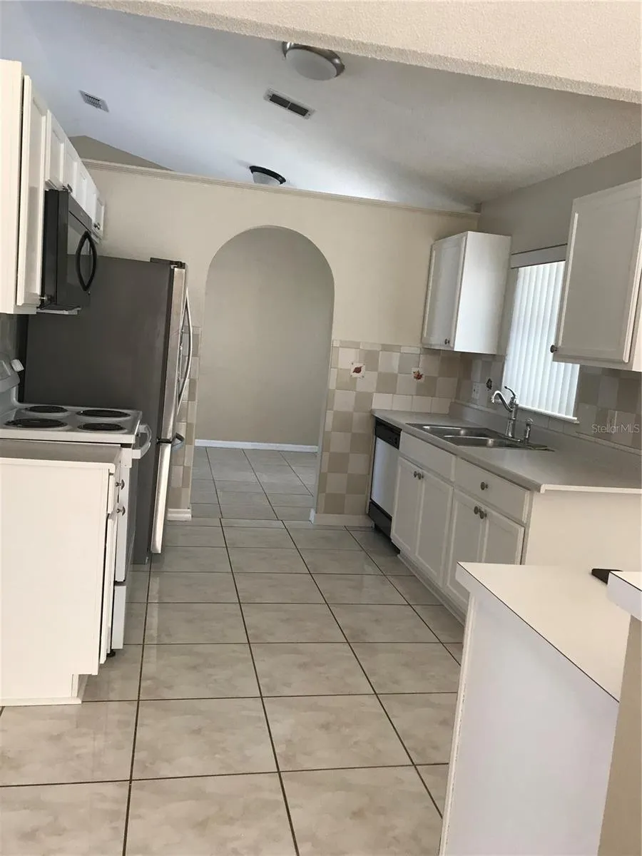 3230 WINDMILL POINT BOULEVARD Kissimmee, FL 34746