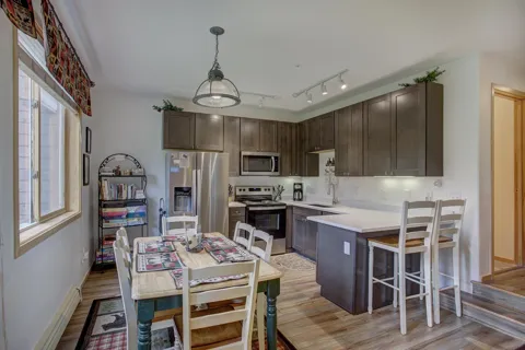 10000 Ryan Gulch Road #115