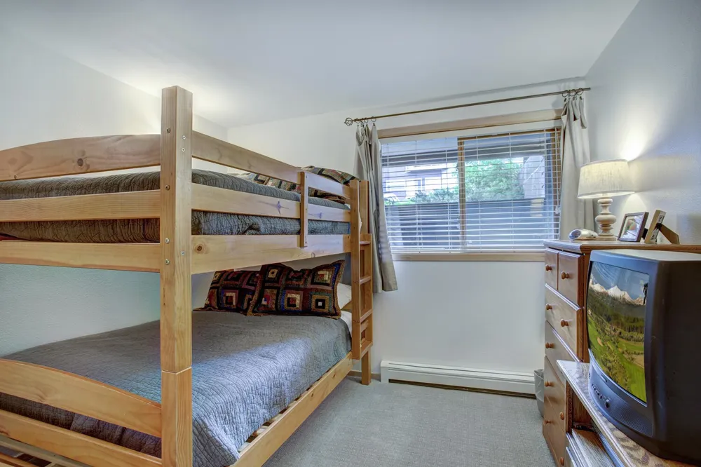 10000 Ryan Gulch Road #115 Silverthorne, CO 80498