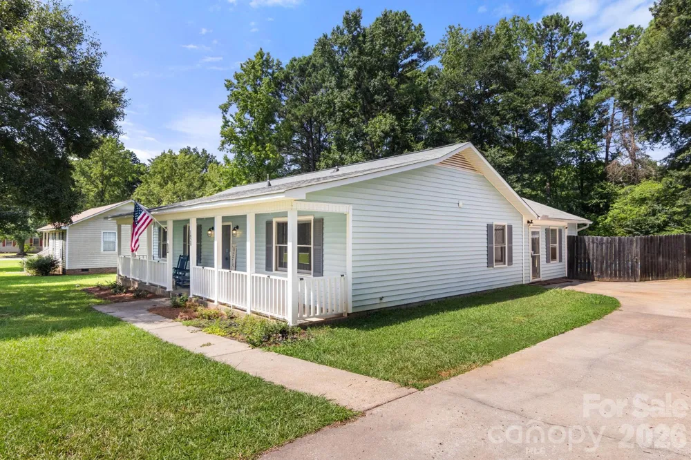 1820 Bridgewood Drive Lancaster, SC 29720