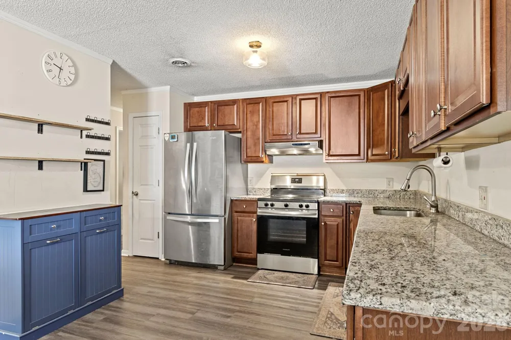 1820 Bridgewood Drive Lancaster, SC 29720