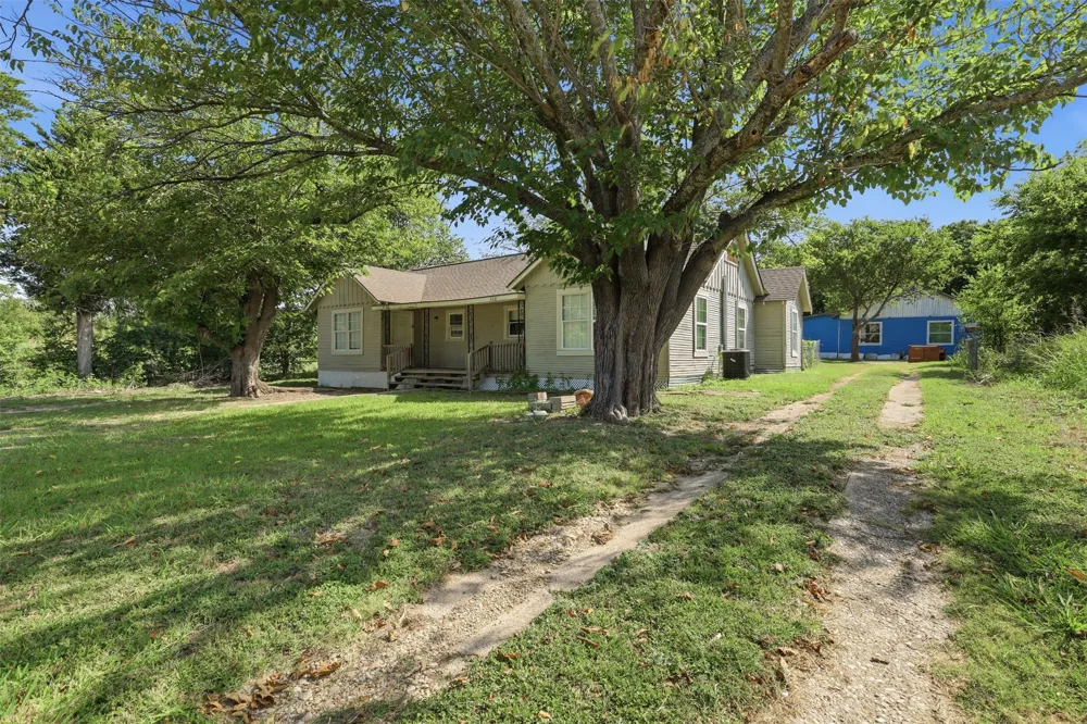 808 Mill Street Itasca, TX 76055