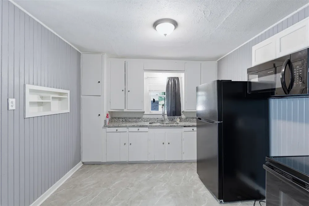 808 Mill Street Itasca, TX 76055