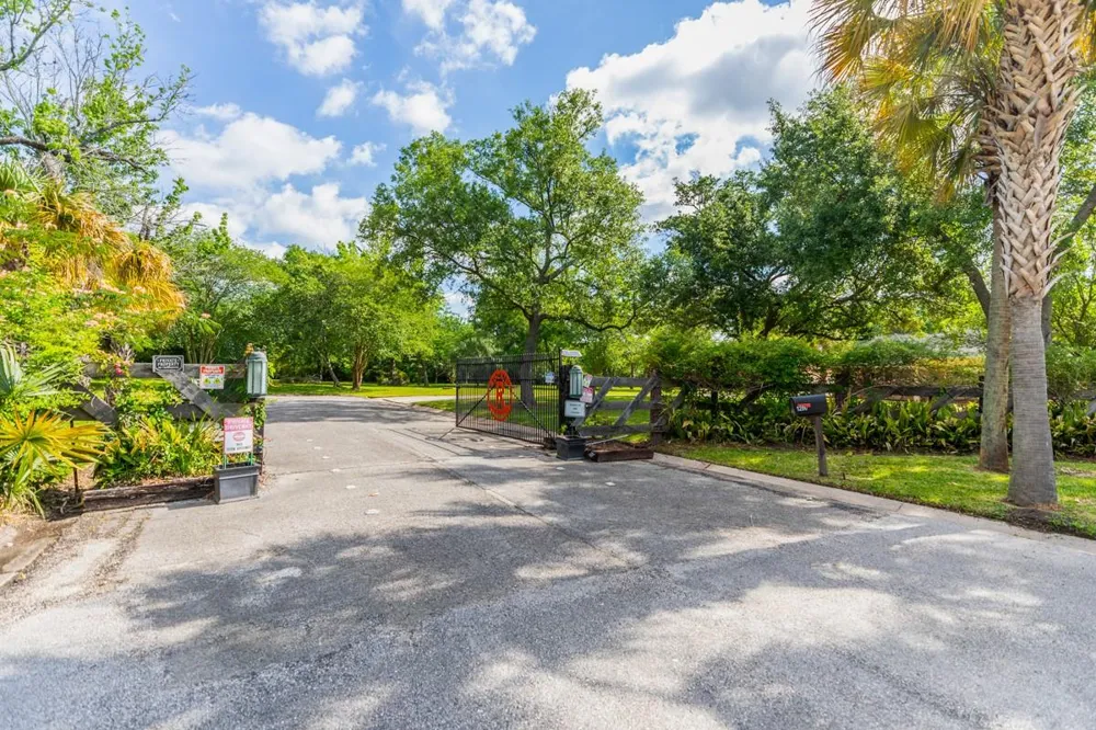 1280 Cherokee Lane Beaumont, TX 77702