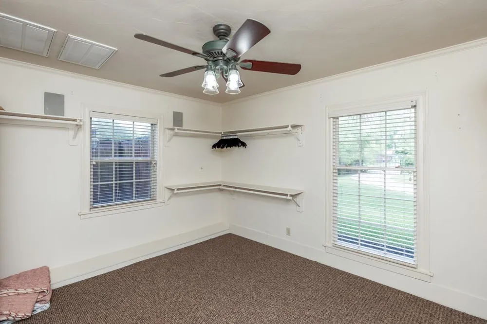1280 Cherokee Lane Beaumont, TX 77702