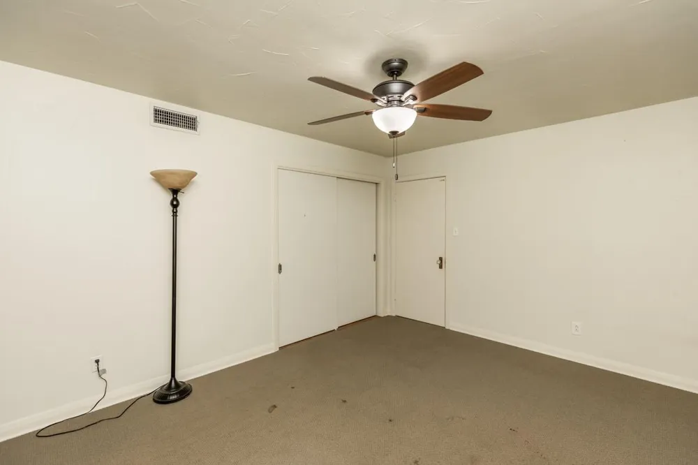 1280 Cherokee Lane Beaumont, TX 77702