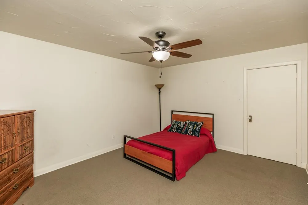 1280 Cherokee Lane Beaumont, TX 77702