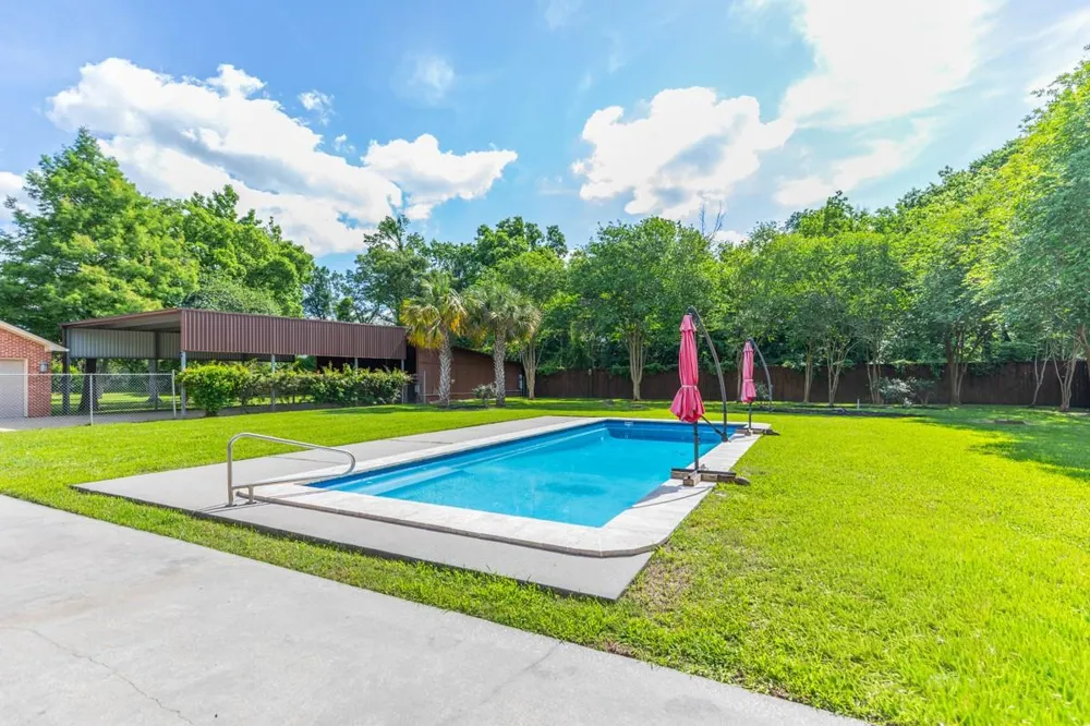 1280 Cherokee Lane Beaumont, TX 77702