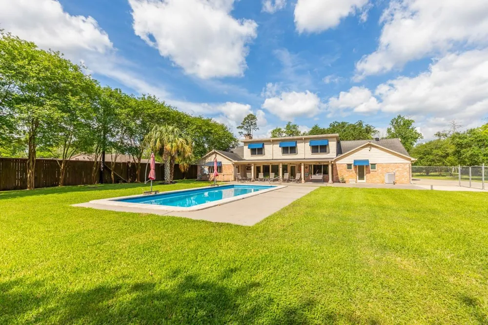 1280 Cherokee Lane Beaumont, TX 77702