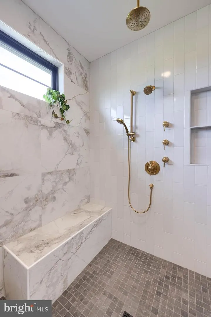837 WHEATFIELD LANE Lebanon, PA 17042