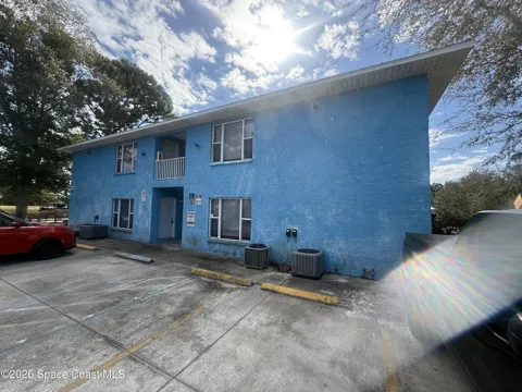 1527 Schoolhouse Street #A3