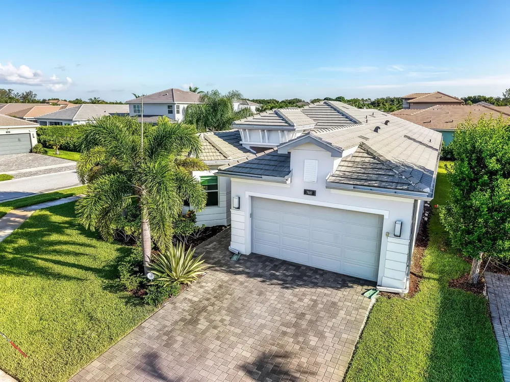 7887 Waterford Isles Lane Delray Beach, FL 33446