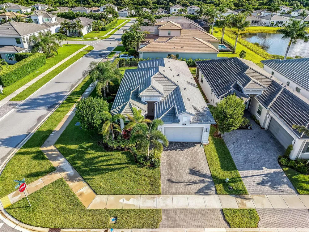 7887 Waterford Isles Lane Delray Beach, FL 33446