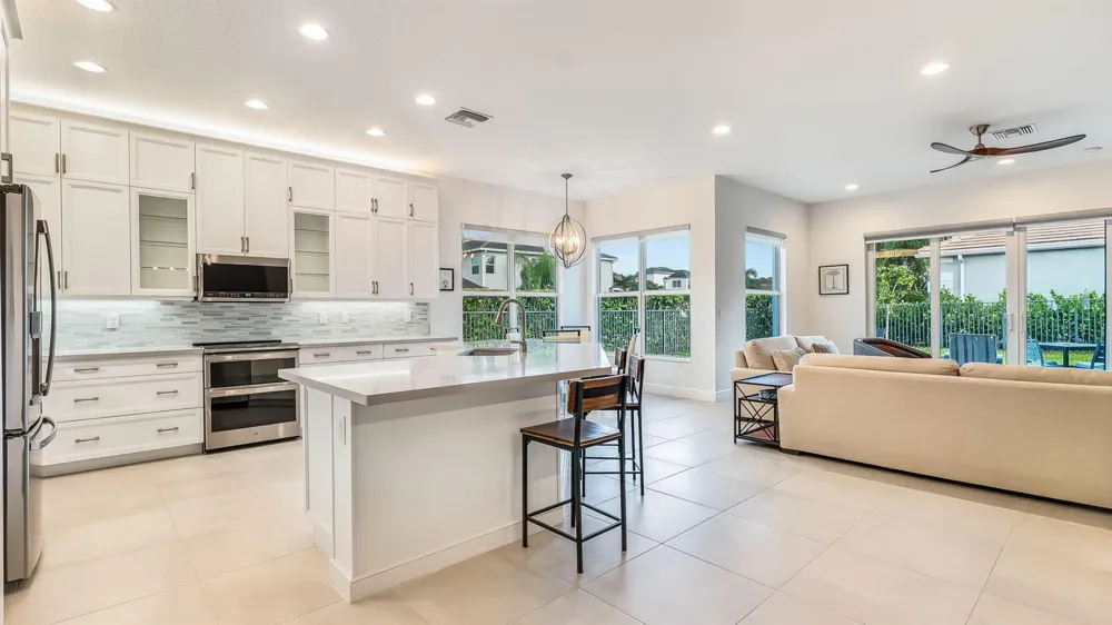 7887 Waterford Isles Lane Delray Beach, FL 33446