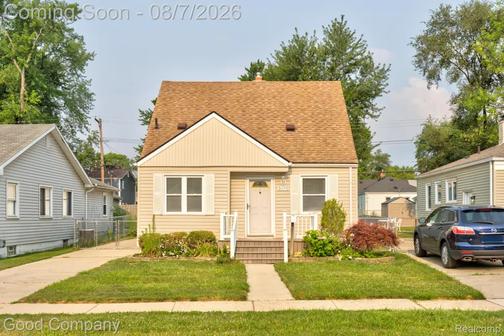 3095 Buckingham Avenue Berkley City, MI 48072