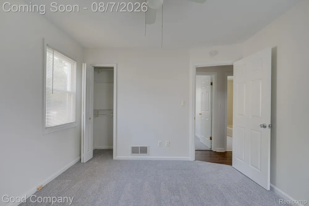 3095 Buckingham Avenue Berkley City, MI 48072