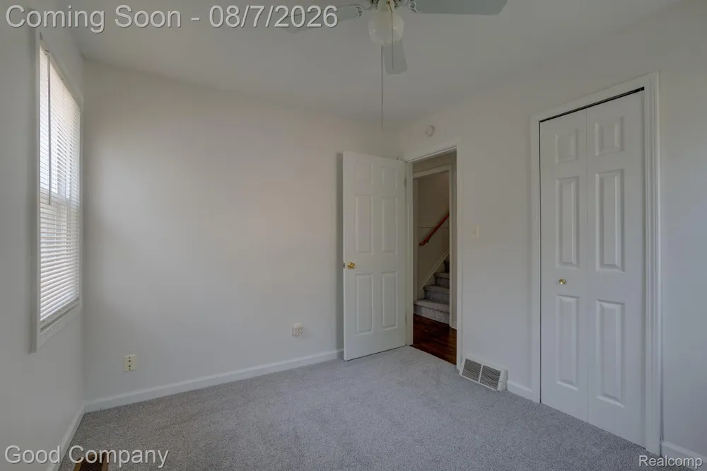 3095 Buckingham Avenue Berkley City, MI 48072