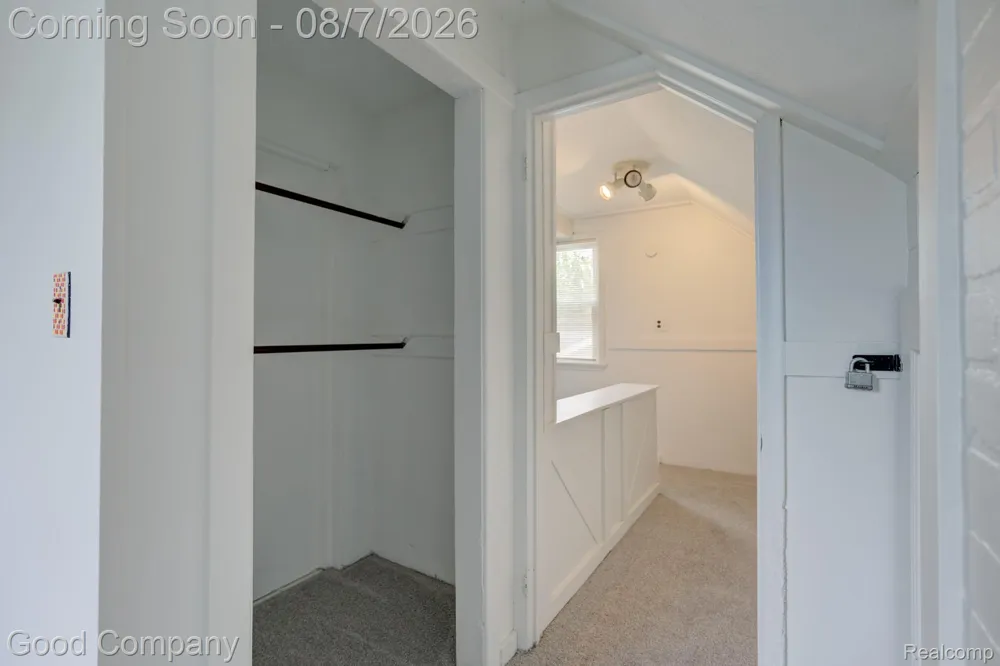 3095 Buckingham Avenue Berkley City, MI 48072
