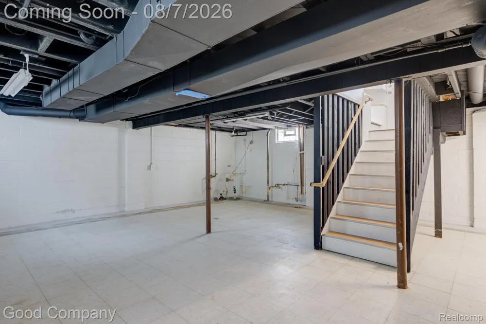3095 Buckingham Avenue Berkley City, MI 48072