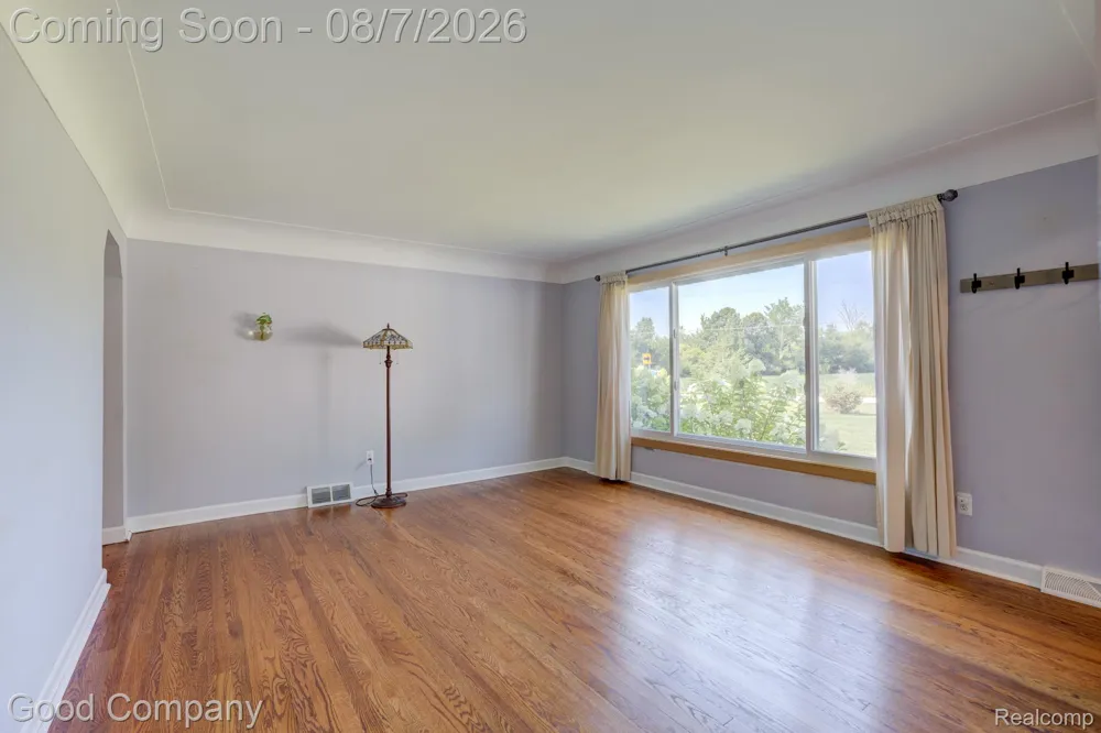 62060 Indian Trail Ray Township, MI 48096