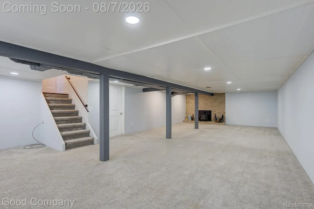 62060 Indian Trail Ray Township, MI 48096