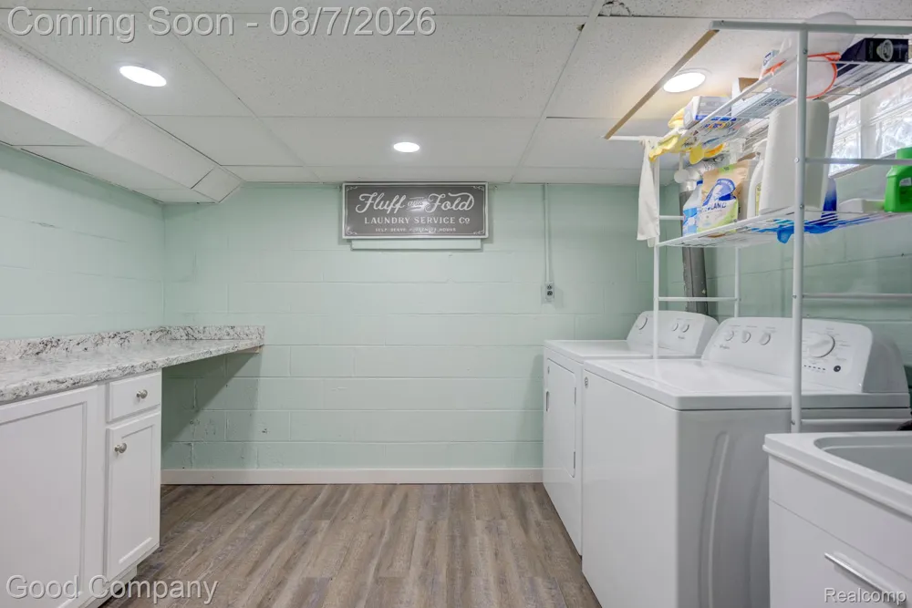62060 Indian Trail Ray Township, MI 48096