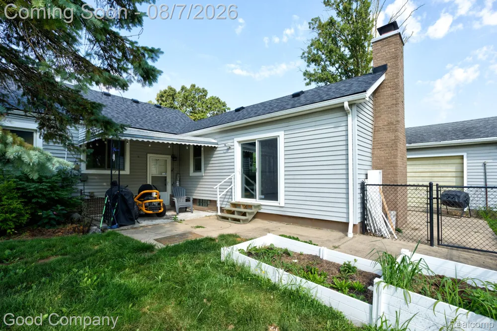 62060 Indian Trail Ray Township, MI 48096