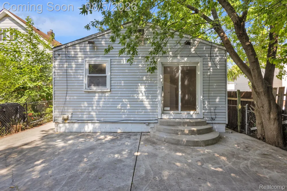 4329 11th Street Ecorse City, MI 48229